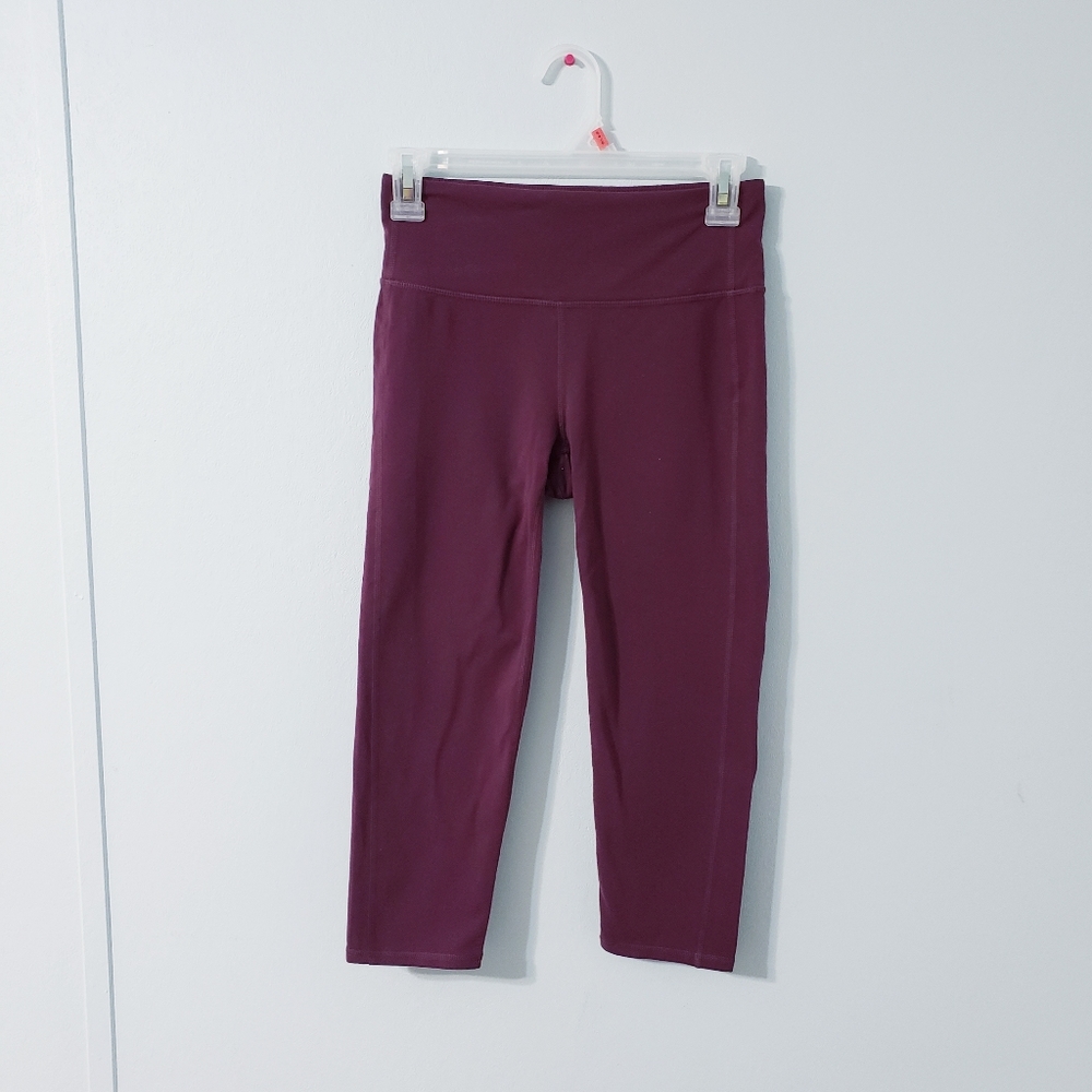 Athleta Capri Leggings